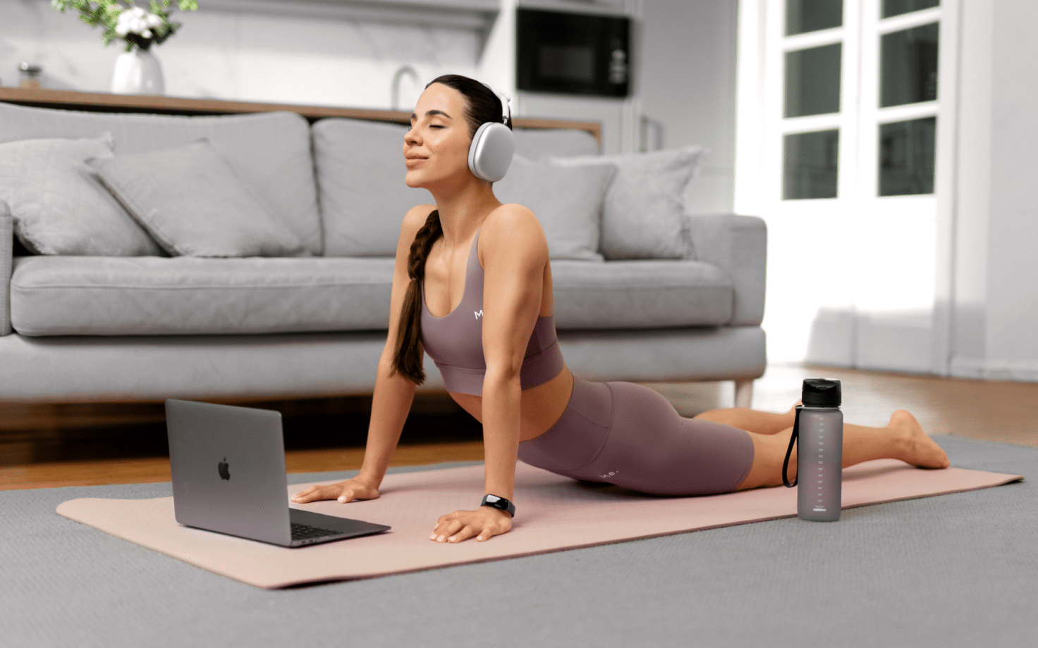 The Best 5-Day Workout Routine At Home for Beginners - BetterMe