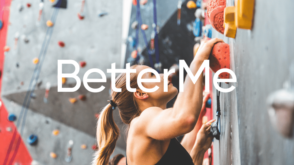 women's gym bag essentials