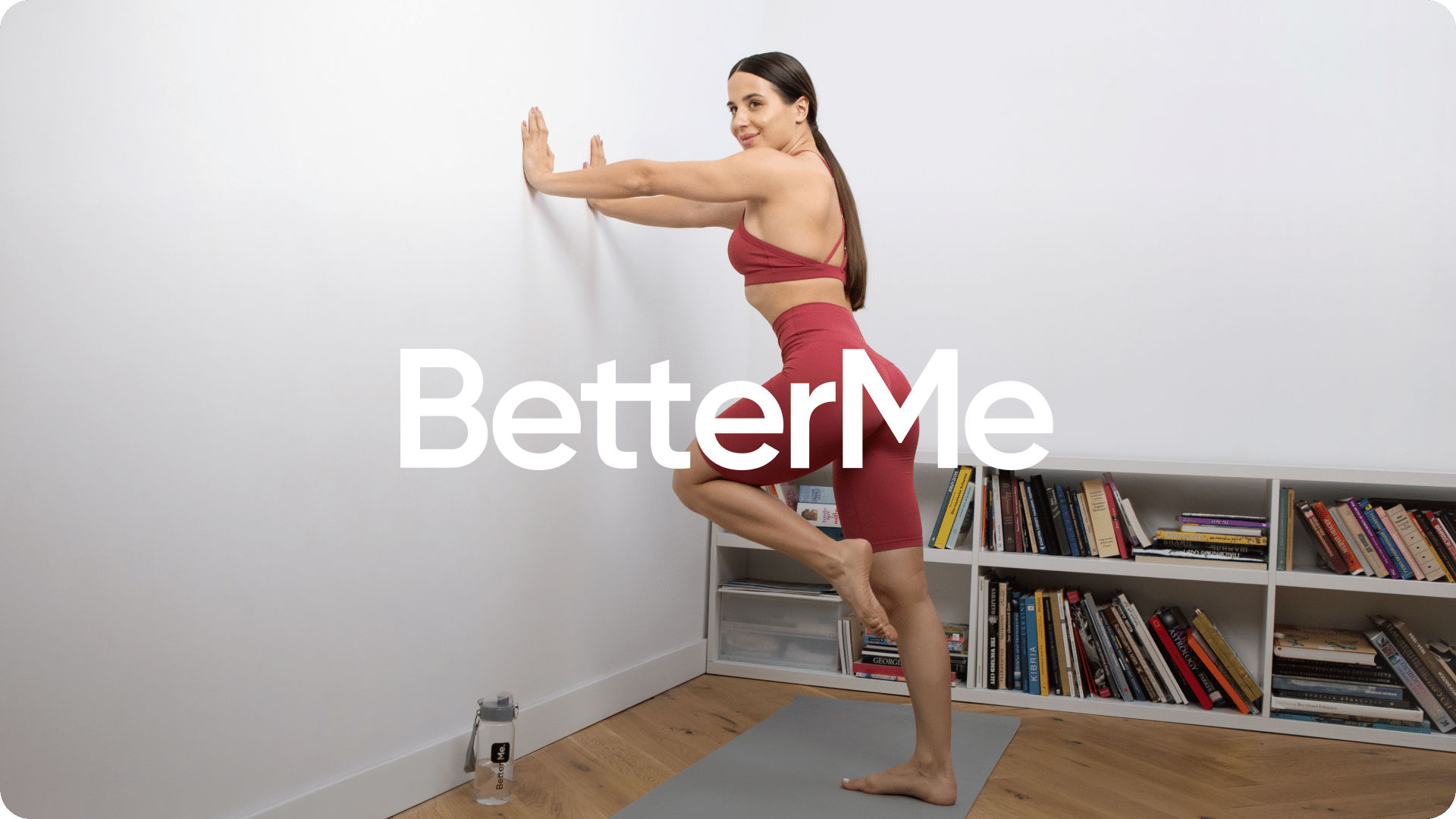 wall lunge