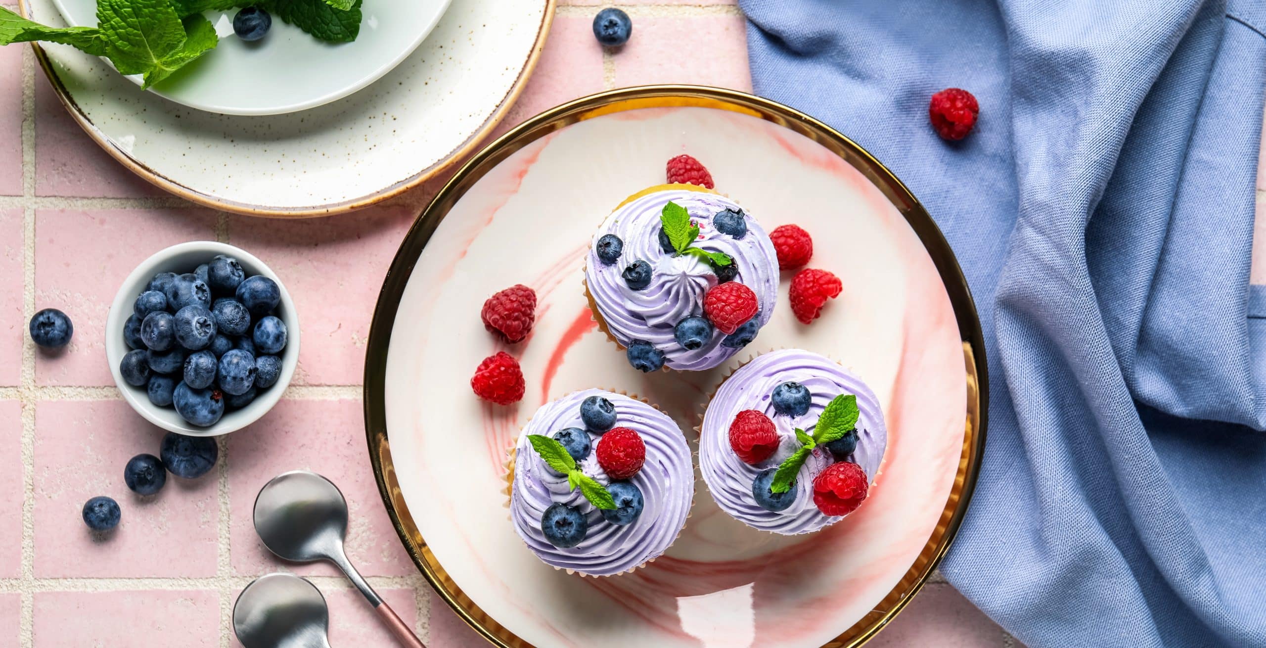 summer cupcakes