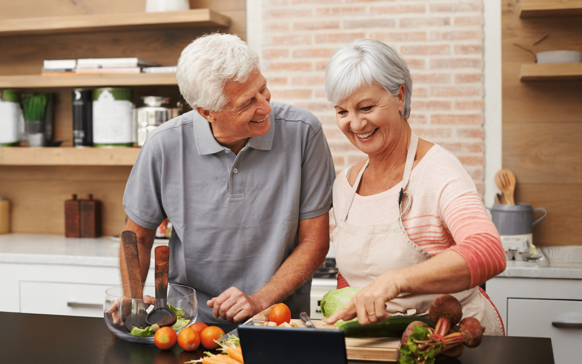 Which Step Can A Person Take To Encourage Elderly Family Members To Eat Healthy Meals?