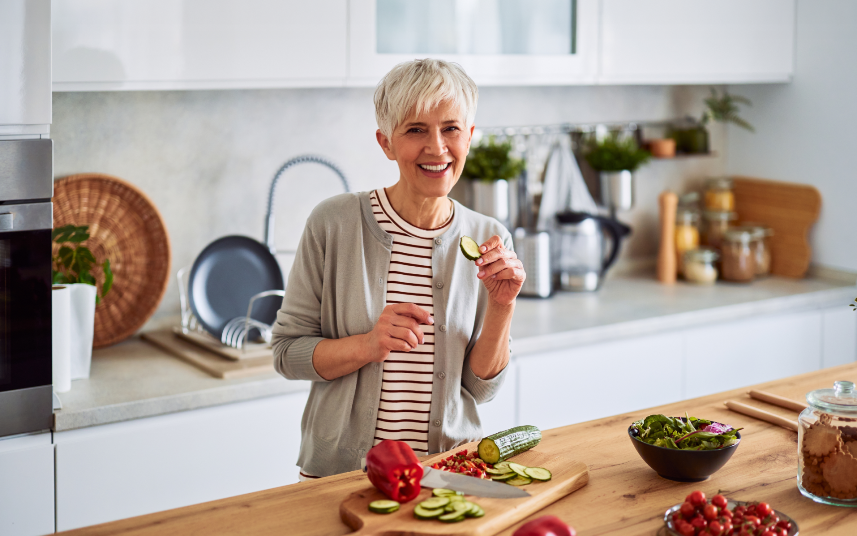 30 Healthy Ways to Flavor Water Without Chemicals - BetterMe