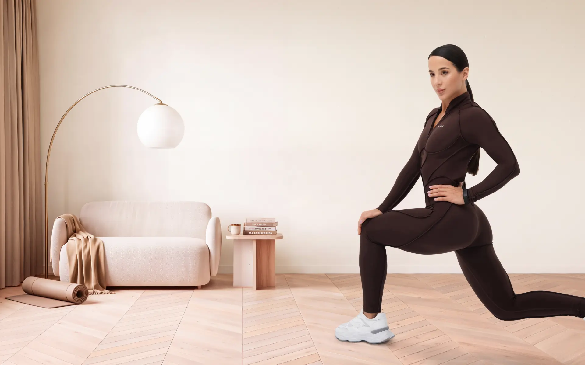Woman performing a lunge at home for the best workout apps for beginners.